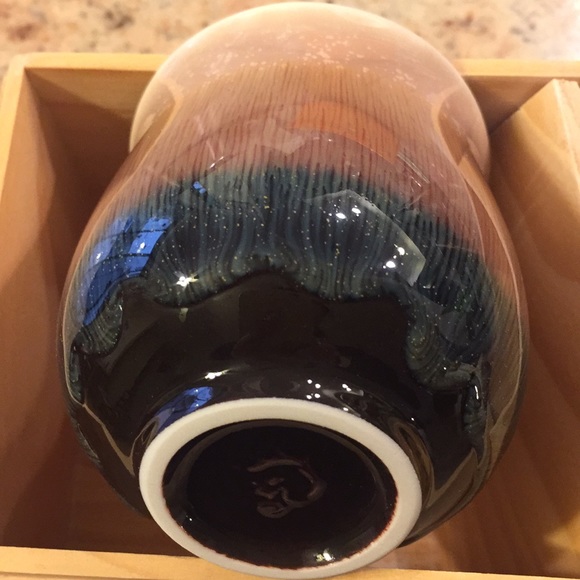 Two cups - Picture 3 of 5